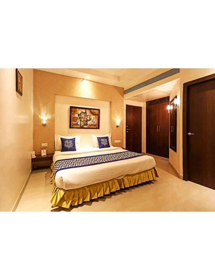 Hotel D Grand, Bareilly Bareli Exterior foto